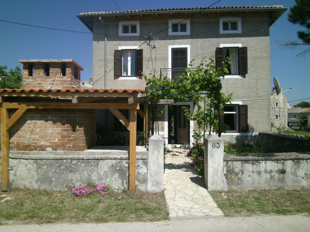 Holiday Home Lorraina Štivan 외부 사진